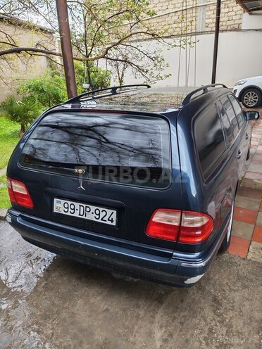 Mercedes E 240 1999, 360,000 km - 2.4 л - Bakı