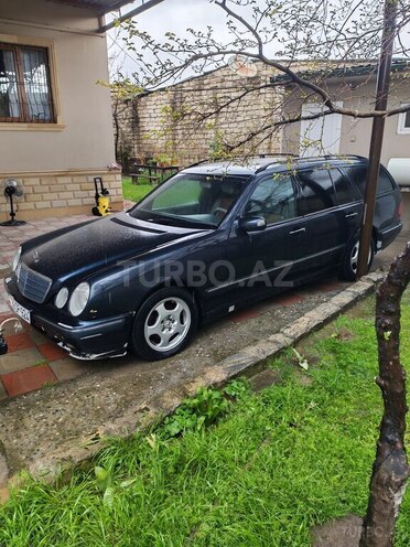 Mercedes E 240 1999, 360,000 km - 2.4 л - Bakı