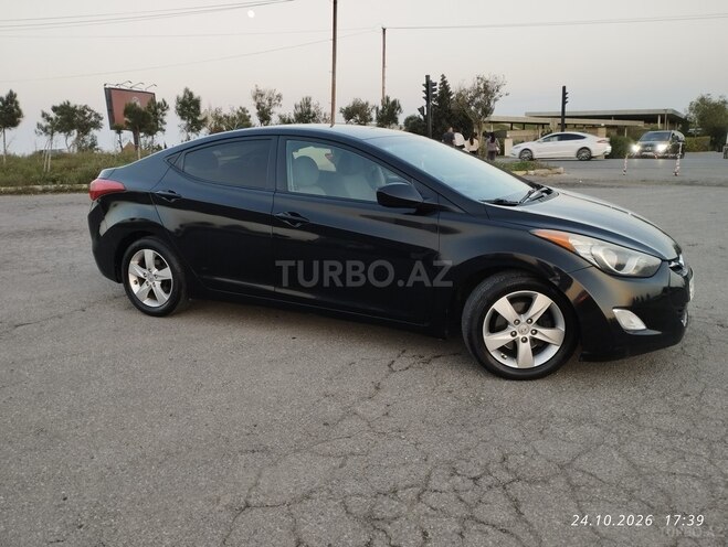 Hyundai Elantra 2013, 198,200 km - 1.8 л - Bakı