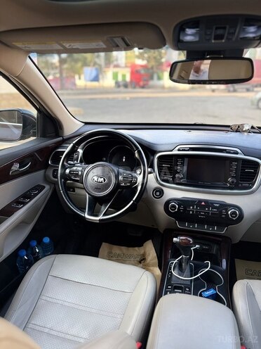 Kia Sorento 2017, 204,000 km - 2.0 l - Bakı