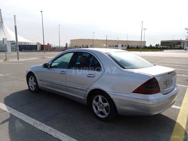 Mercedes C 200 2001, 420,000 km - 2.2 l - Bakı