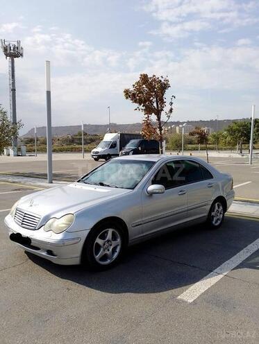 Mercedes C 200 2001, 420,000 km - 2.2 l - Bakı