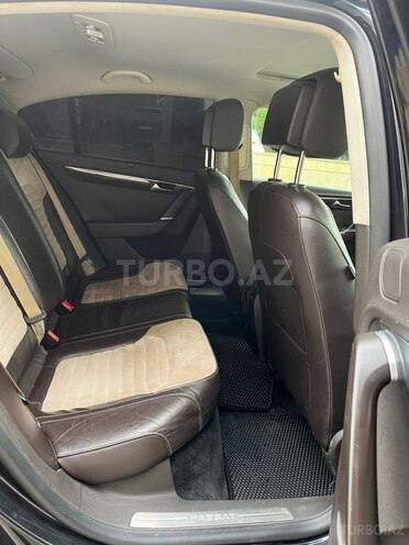 Volkswagen Passat 2011, 270,000 km - 1.8 л - Gəncə