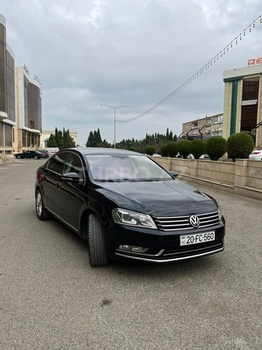 Volkswagen Passat 2011, 270,000 km - 1.8 л - Gəncə