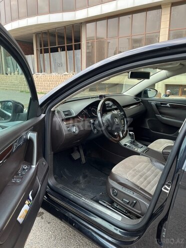 Volkswagen Passat 2011, 270,000 km - 1.8 л - Gəncə