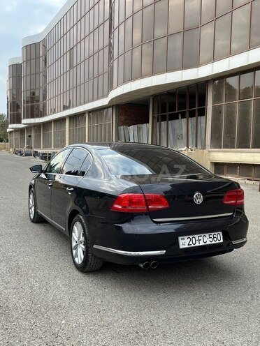 Volkswagen Passat 2011, 270,000 km - 1.8 л - Gəncə
