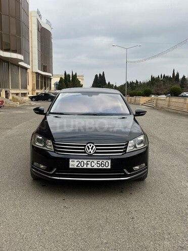 Volkswagen Passat 2011, 270,000 km - 1.8 л - Gəncə