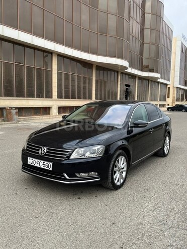 Volkswagen Passat 2011, 270,000 km - 1.8 л - Gəncə