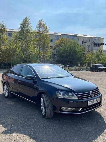 Volkswagen Passat 2011, 270,000 km - 1.8 л - Gəncə