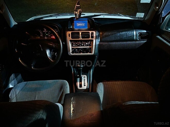 Mitsubishi Pajero io 1999, 312,542 km - 1.8 l - Lerik