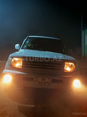 Mitsubishi Pajero io 1999, 312,542 km - 1.8 l - Lerik