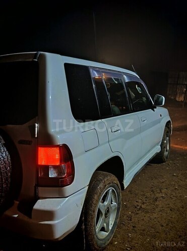 Mitsubishi Pajero io 1999, 312,542 km - 1.8 l - Lerik