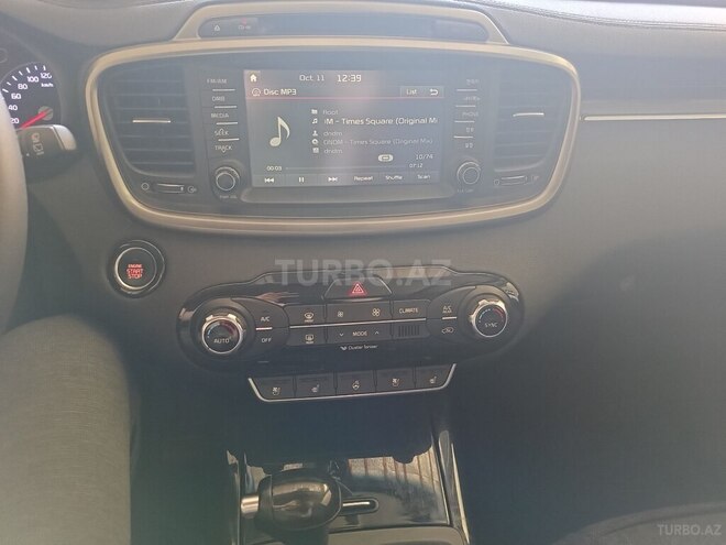 Kia Sorento 2015, 234,000 km - 2.2 l - Şamaxı