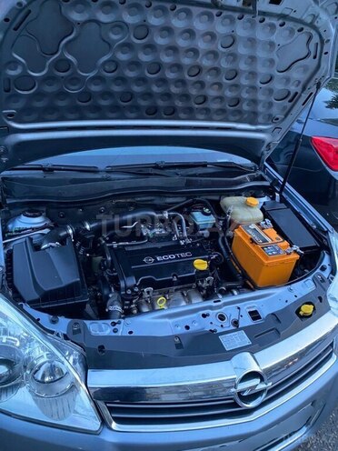 Opel Astra 2008, 200,000 km - 1.4 l - Sumqayıt