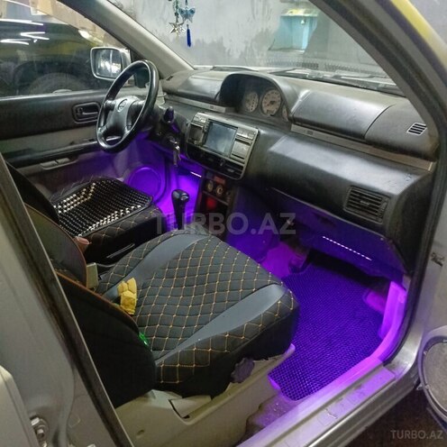 Nissan X-Trail 2001, 330,000 km - 2.0 l - Gəncə