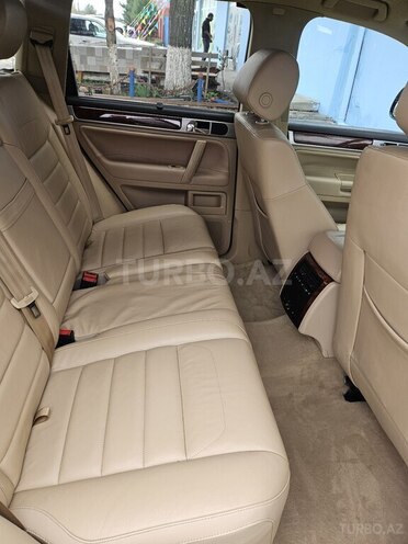 Volkswagen Touareg 2009, 270,000 km - 3.6 l - Şabran