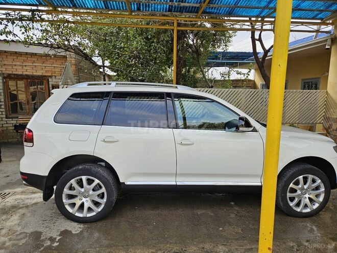 Volkswagen Touareg 2009, 270,000 km - 3.6 l - Şabran
