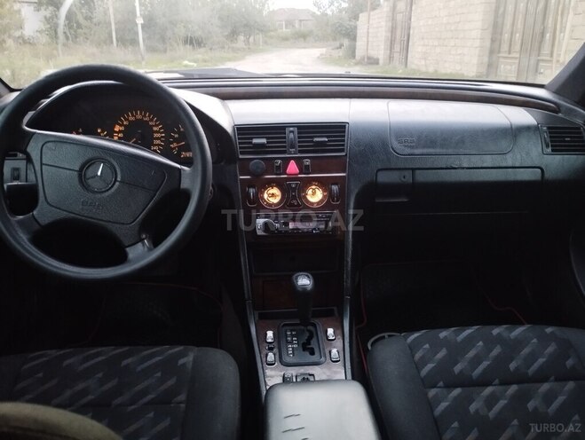 Mercedes C 180 1997, 429,834 km - 1.8 л - Bakı