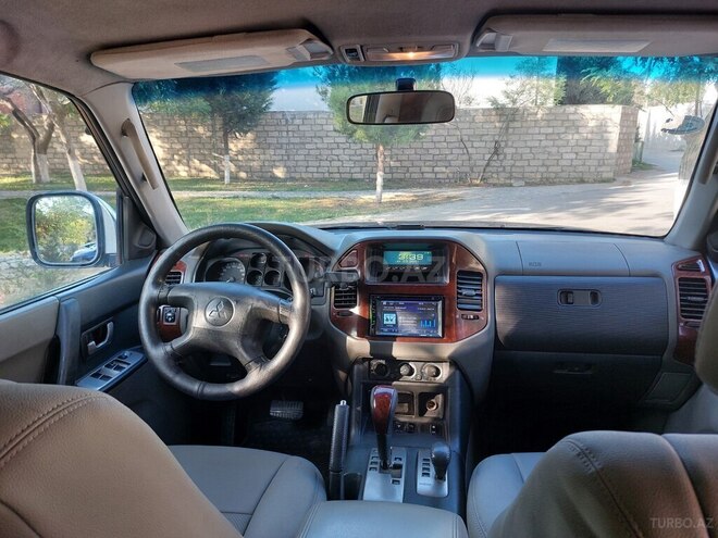 Mitsubishi Pajero 2006, 245,000 km - 3.0 l - Bakı