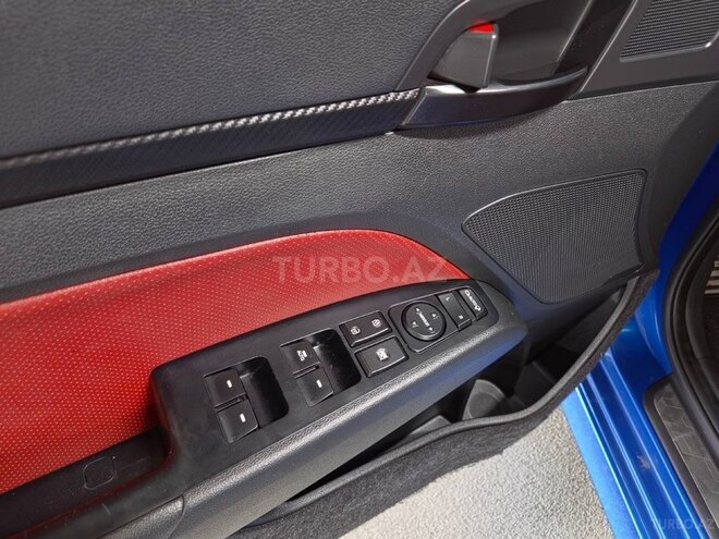 Hyundai Avante 2017, 129,000 km - 1.6 л - Bakı
