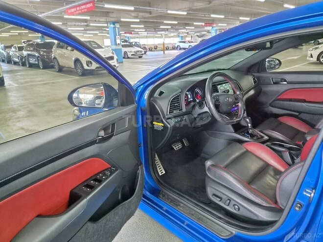 Hyundai Avante 2017, 129,000 km - 1.6 л - Bakı
