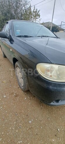 Nissan Sunny 2010, 195,729 km - 1.3 л - Salyan