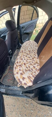 Nissan Sunny 2010, 195,729 km - 1.3 л - Salyan