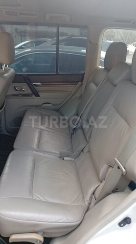 Mitsubishi Pajero 2008, 187,000 km - 3.0 l - Bakı