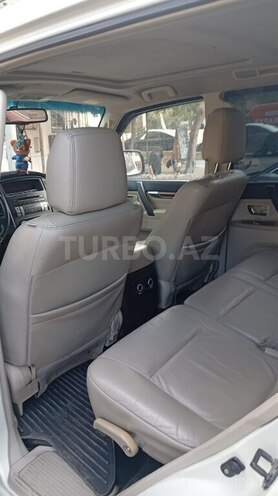 Mitsubishi Pajero 2008, 187,000 km - 3.0 l - Bakı