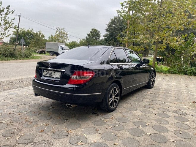 Mercedes C 230 2008, 183,631 km - 2.5 l - Masallı