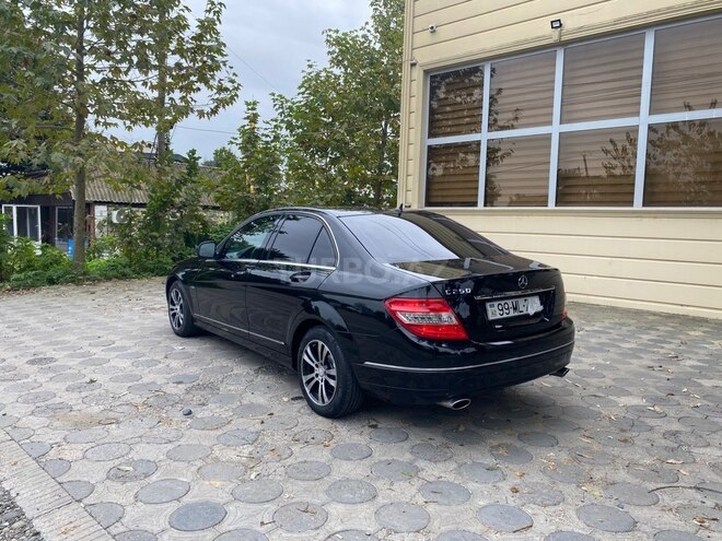 Mercedes C 230 2008, 183,631 km - 2.5 l - Masallı