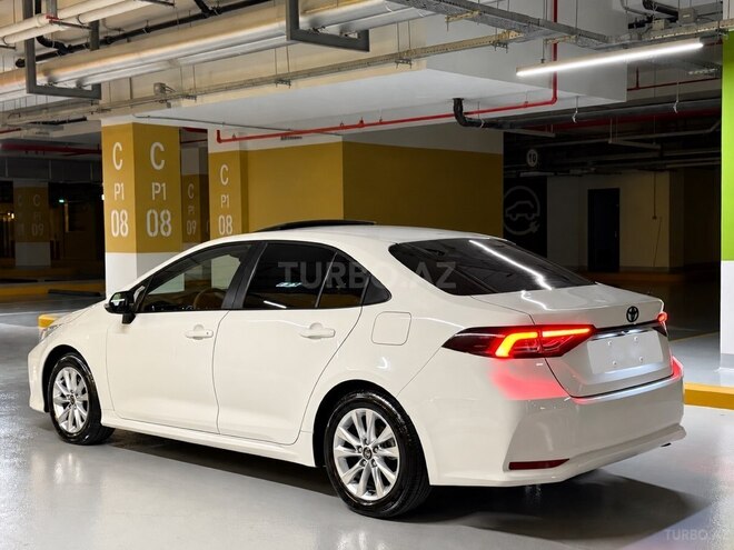 Toyota Corolla 2024, 24,000 km - 1.8 л - Bakı