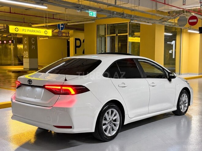 Toyota Corolla 2024, 24,000 km - 1.8 л - Bakı