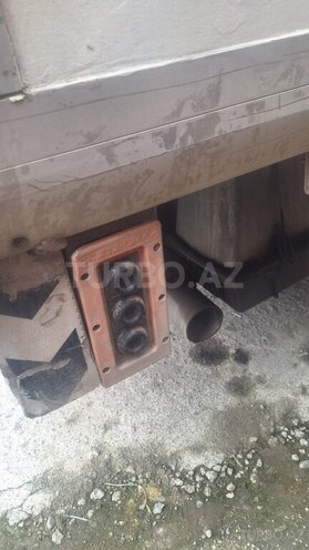 Ford Transit 2002, 338,453 km - 2.4 l - Quba