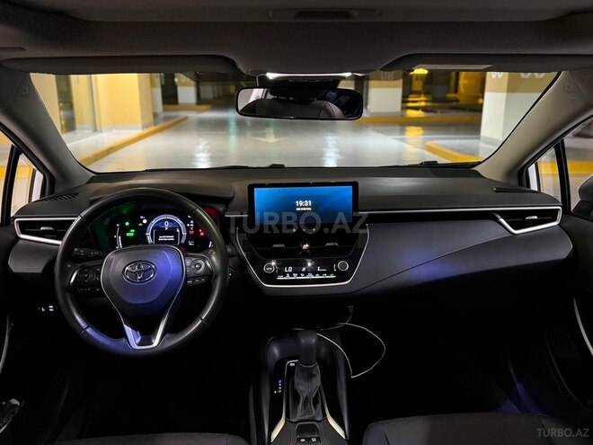 Toyota Corolla 2024, 24,000 km - 1.8 л - Bakı