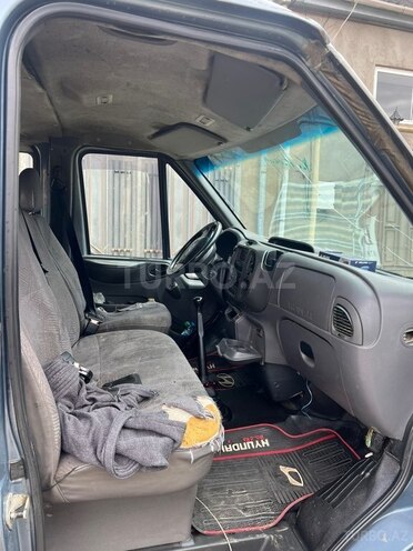 Ford Transit 2001, 500,000 km - 2.2 l - Quba