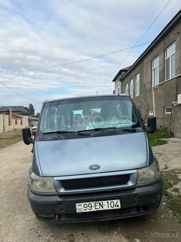Ford Transit 2001, 500,000 km - 2.2 l - Quba