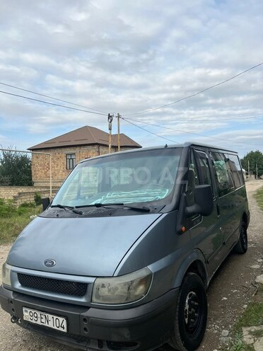 Ford Transit 2001, 500,000 km - 2.2 l - Quba