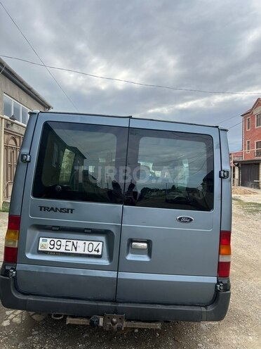Ford Transit 2001, 500,000 km - 2.2 l - Quba