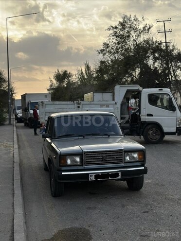 LADA (VAZ) 2107 2011, 142,000 km - 1.6 л - Bakı