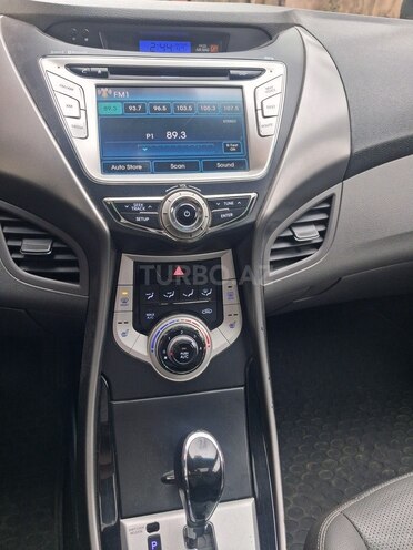 Hyundai Elantra 2011, 369,000 km - 1.8 л - Lənkəran