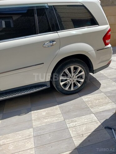 Mercedes GL 350 4MATIC 2010, 270,000 km - 3.0 l - Bakı