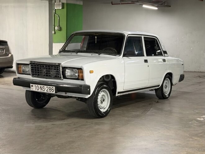 LADA (VAZ) 2107 2005, 75,000 km - 1.6 л - Bakı