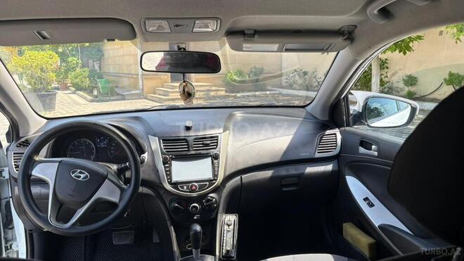 Hyundai Accent 2013, 218,000 km - 1.4 л - Bakı