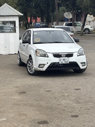 Kia Rio 2010, 500,000 km - 1.4 l - Bakı