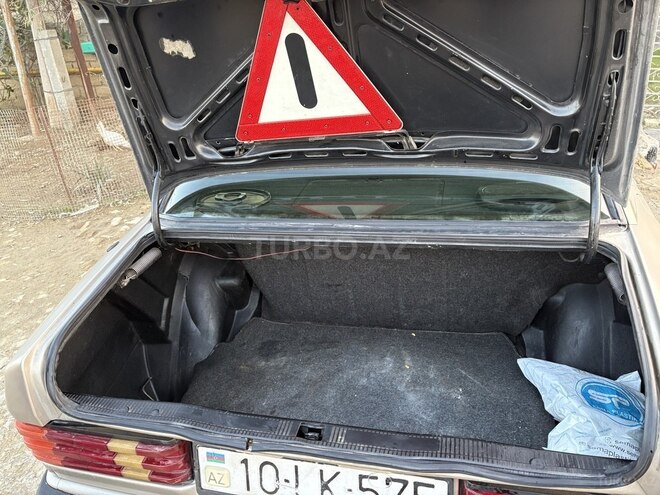 Mercedes 190 1991, 333,000 km - 1.8 l - Bakı