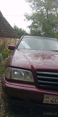 Mercedes C 180 1997, 432,443 km - 1.8 l - Qusar