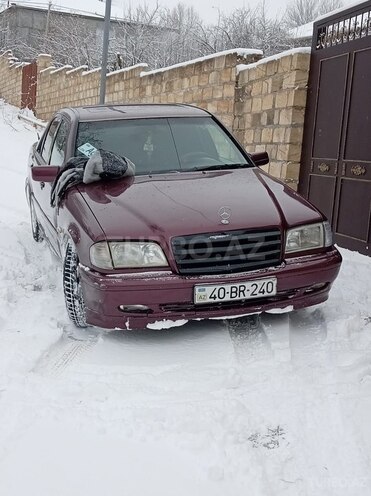 Mercedes C 180 1997, 432,443 km - 1.8 l - Qusar