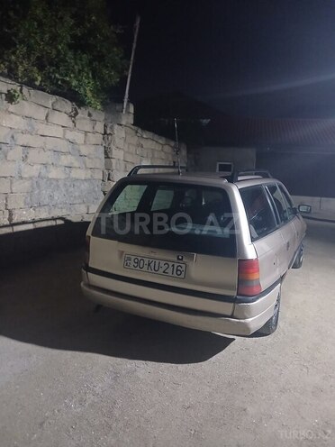 Opel Astra 1997, 999,900 km - 1.6 l - Bakı