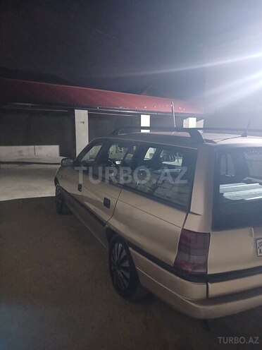 Opel Astra 1997, 999,900 km - 1.6 l - Bakı